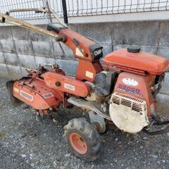 耕運機 マメトラ 自走型 爪とコック交換済 型は古いが使用中 エンジン三菱4サイクル200cc 逆転可