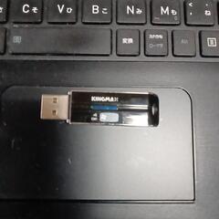 （4GB）USBメモリ