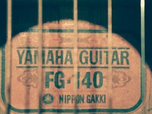 なんと69年製♥️ヤマハ赤ラベル♥️ＦＧ１４０