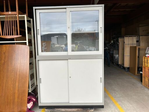 スチールキャビネット 鍵付き 在庫2点 保管庫深型シリーズ  書庫 書棚 オフィス 事務用品 収納家具 　/DJ-1226 1F