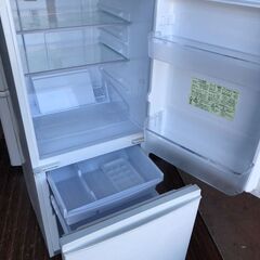 北九州市内配送無料店2018年式 SJ-D14D-W 冷蔵庫 ホワイト系 [2