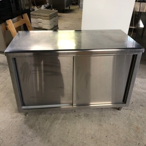 美品 業務用  調理台  作業台  下収納付  1200×600×800mm 日本製
