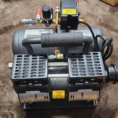 更に値下げしました❗ 美品 アストロプロダクツ 6Lサイレントエアコンプレッサー AP040923 超軽量カールエアーホース・エアーダスターセット