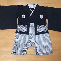 ベビー服　袴風長袖ロンパース 70cm