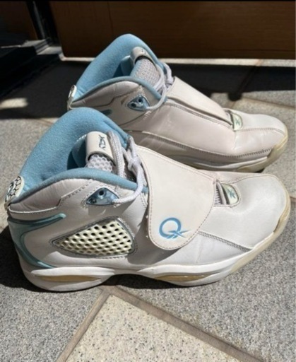 希少　完売品　Reebok   クエッション３