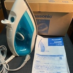 Panasonicスチームアイロン　新品・未使用品　箱，取説付き...