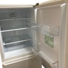 AQUA 冷蔵庫 ホワイト AQR-17NBK(W) 幅52.5cm 168L 2ドア 右開きタイプ 2020年製