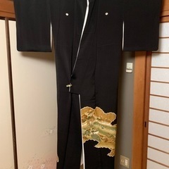 黒留袖　着物　正絹　日本庭園　刺繍　金駒刺繍