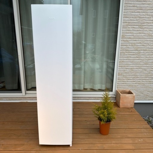 2022年製 AQUAアクア ノンフロン冷凍庫 AQF-SF11M 105L ホワイト新品相場35,000円