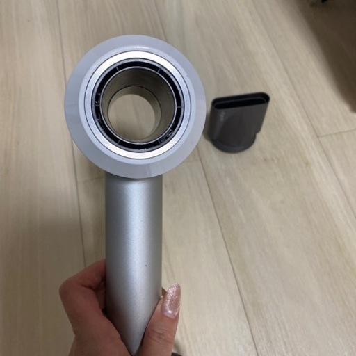 △Dyson ダイソン Supersonic HD01 ホワイト/シルバー ヘアドライヤー 