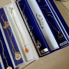 アクセサリー ペンダント ネックレス ブローチ