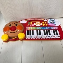 音の鳴るおもちゃ アンパンマン　ピアノ