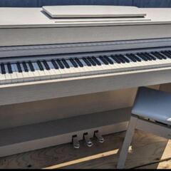 🍑岡山〜兵庫〜大阪〜京都〜鳥取市まで配達無料 YAMAHA 電子ピアノ CLP-535 2014年製 ほぼ新品Lev ⑰
大安心ピアノ

ジモティーが一番安い！配達無料