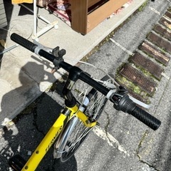 【美品‼️】チャリンクス 折りたたみ式クロスバイク《TERMES》 700×28C 自転車 シマノ6段変速 イエロー♪