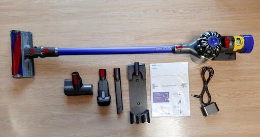 ★美品★Dyson ダイソン コードレス 掃除機 SV11 v7 fluffy\n