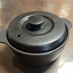 黒の鍋