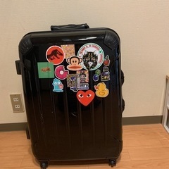 キャリーケース　　スーツケース