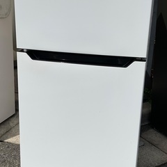 【RKGRE-322】特価！ハイセンス/Hisense/93L 冷凍冷蔵庫/HR-B95A/中古品/2020年製/当社より近隣無料配達！ RKGRE-322】特価！ハイセンス/Hisense/93L 冷凍冷蔵庫/HR-B95A/中古品