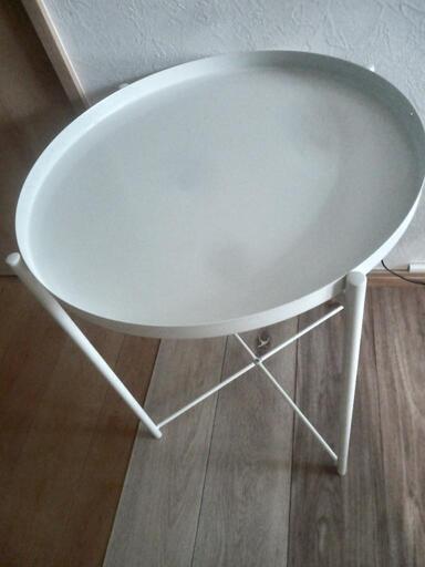 サイドテーブル　IKEA