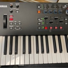 【再投稿】YAMAHA MODX7+ 元箱有り【注】写真のケースは付きません