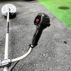 ゼノア bc2211ez  草刈機