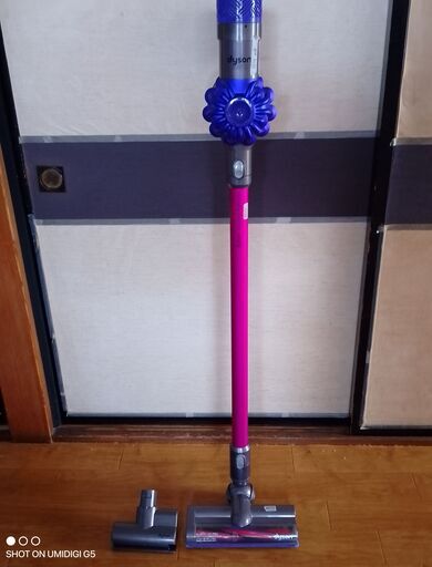 ダイソン　コードレス掃除機　ＨＨ０８　マキタバッテリー仕様　分解してクリーニング　除菌処理済