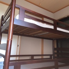 2段ベッド　梯子付き
