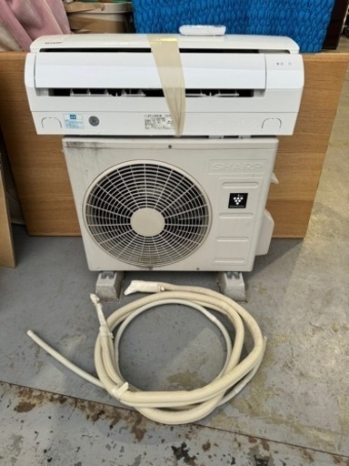 ①SHARP【AY-L22N-W】セパレート形 ルームエアコン 空冷式 冷房 暖房兼用 プラズマクラスター7000搭載 ルームエアコン おもに6畳用 2020年製 AU-L22NY シャープ