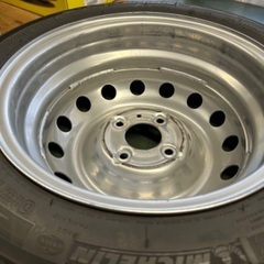 美品　14インチ　スタッドレスタイヤ　ホイール　4本セット