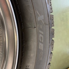 美品　14インチ　スタッドレスタイヤ　ホイール　4本セット