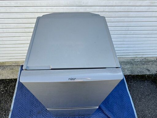 美品☆AQUA☆AQR-13J(S)☆ノンフロン冷凍冷蔵庫 - 冷蔵庫 