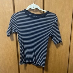 【美品】UNIQLO Tシャツ　S レディース