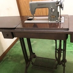 【Singer】アンティーク　ミシン　台付