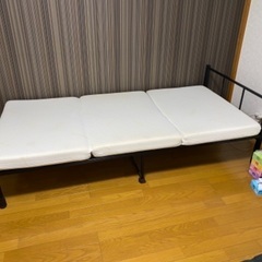 【今日明日限定】横浜・町田周辺なら無料でお届け！組立式シングルベッド