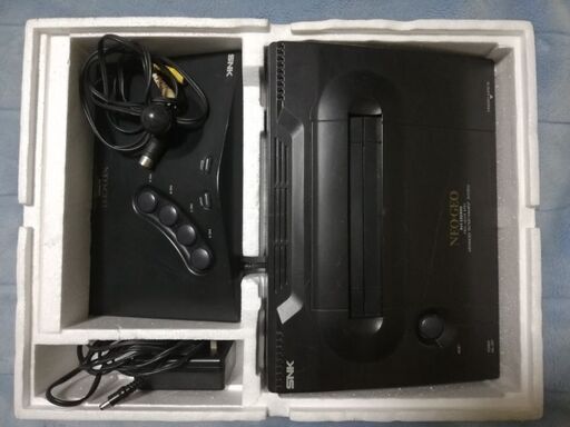【完了】ネオジオロム　本体　中古品