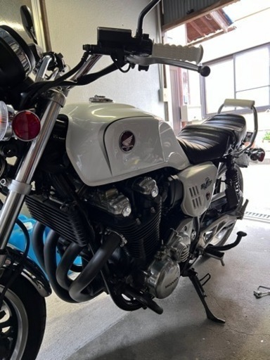 cb1100 k0仕様 Eパッケージ 後期型 投稿詳細｜MOTOCLE