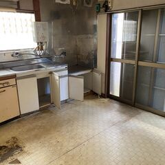 宅建業者売主から直接お売りします 築古木造2階建空家 再建築不可3DK