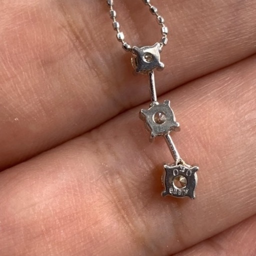 ダイヤモンドネックレス◇K18WG◇0.5◇トリロジー K18WG トリロジー ネックレス ダイヤネックレス 1.8g ダイヤ0.5ct