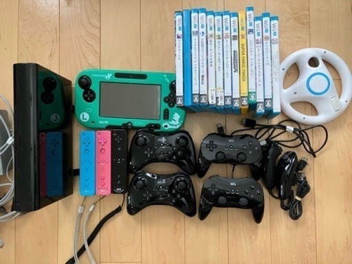 任天堂WiiU 本体、プロコン、ソフト等多数
