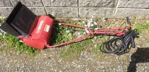 バロネス電動芝刈り機　中古