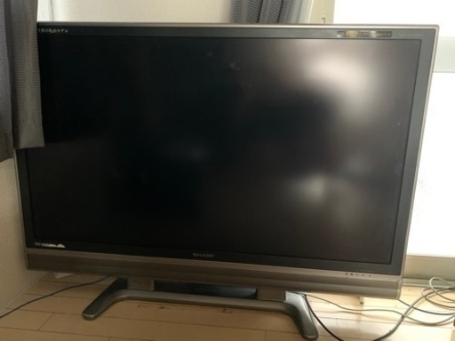 SHARP AQUOS 46V型 液晶テレビ