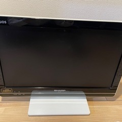 【取引決定済】小型テレビ