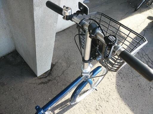 札幌市内配達無料！防犯登録料込み。中古クロスバイク ネイビー！ 札幌市内