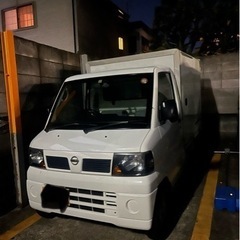 クリッパートラック　冷蔵冷凍車