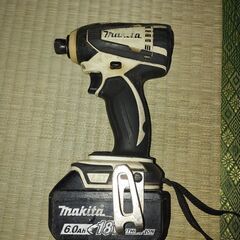 インパクトドライバーMakita