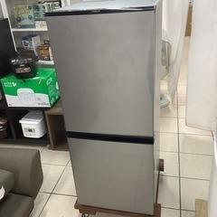 AQUA アクア 冷蔵庫 AQR-J13M 2022年製 126L