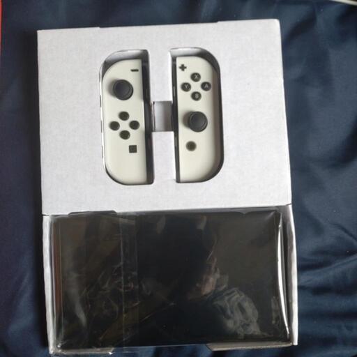 Nintendo SWITCH 有機 EL モデル
