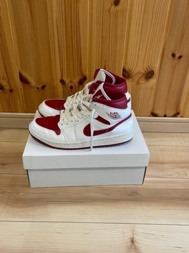 エアージョーダン1　リバースシカゴ  MID(WMNS27センチ)
