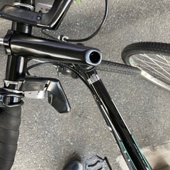 ほぼ新品ロードバイク譲ります