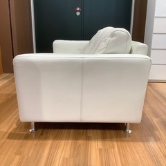 トレファク神戸南店】2人掛けソファー レザー【取りに来られる方限定】